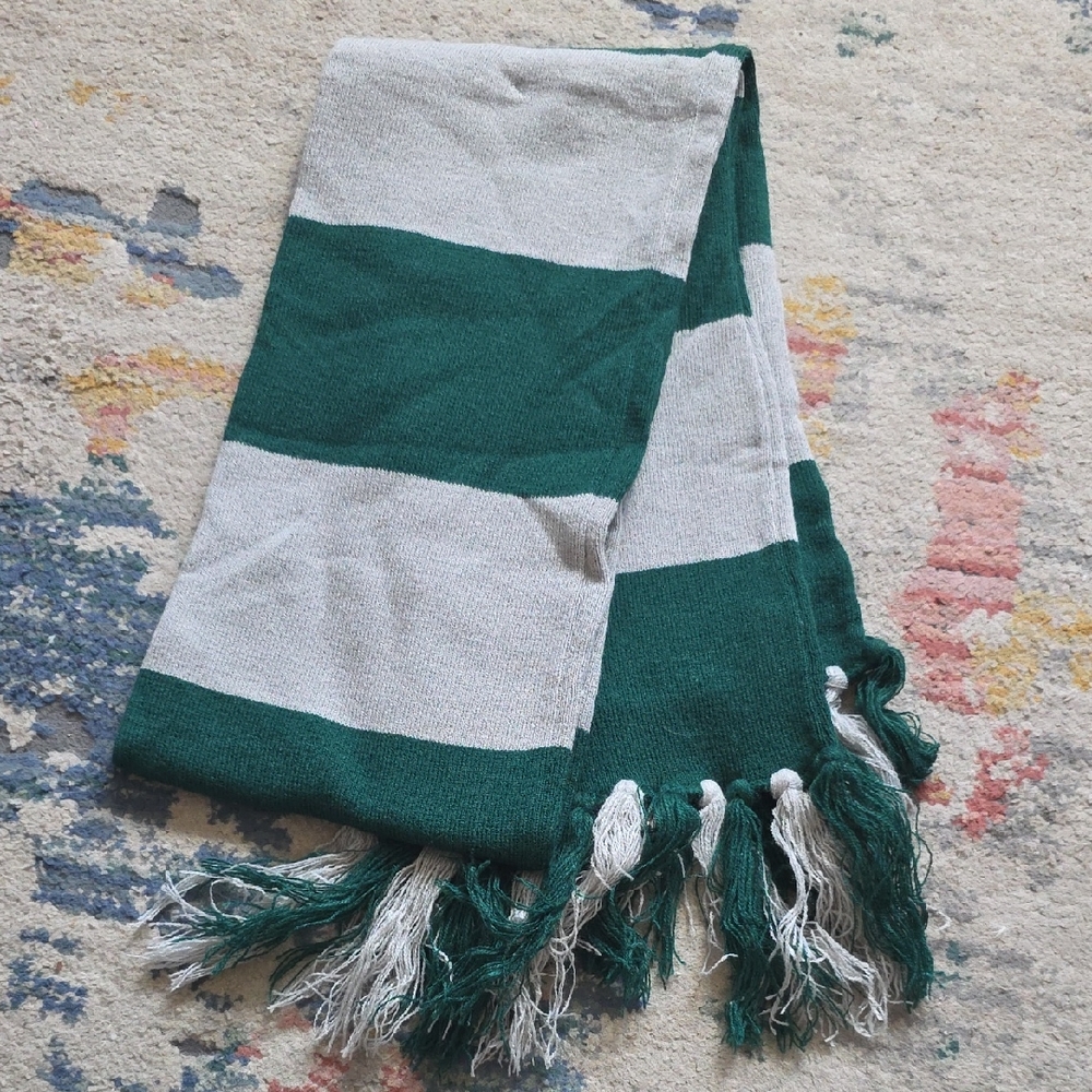 Harry Potter Green Knit Scarf